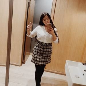 Meet your Posher, Vanessa